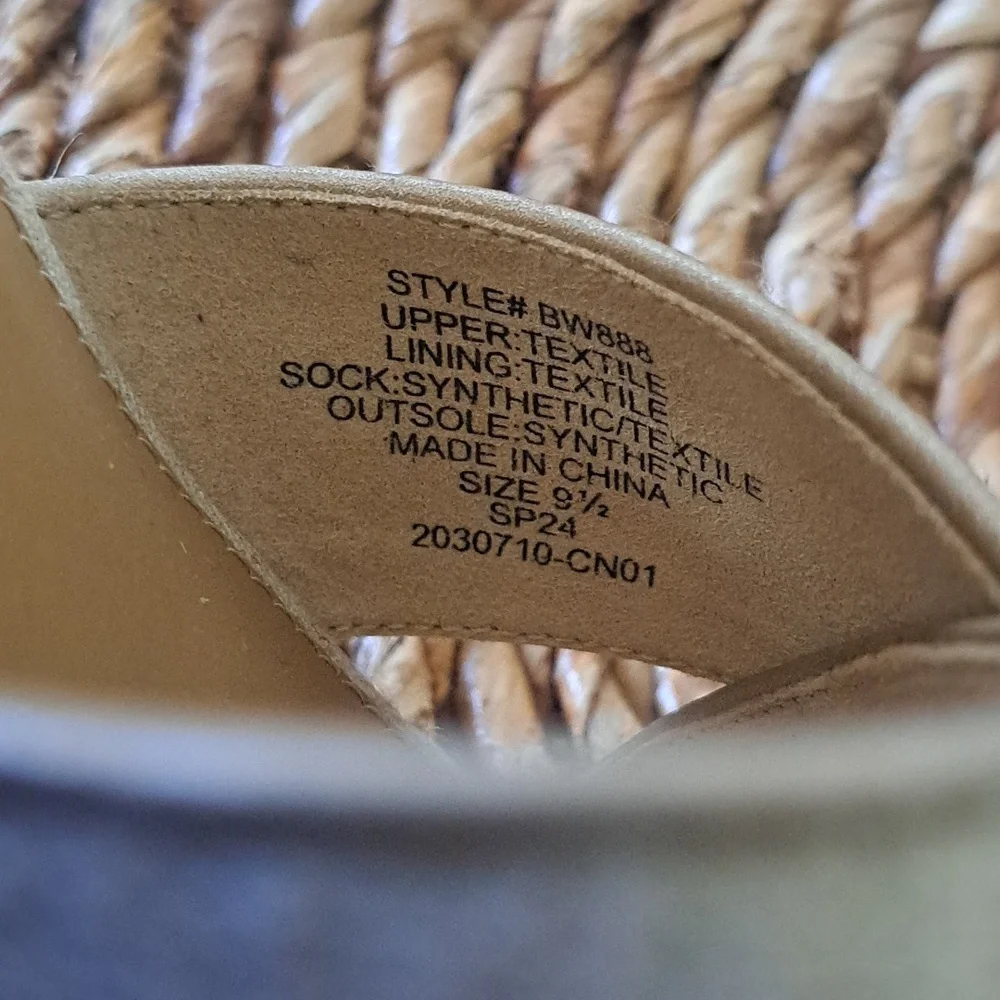NWOT J.Crew Factory Beige Platform‎ Espadrille Block 2.5